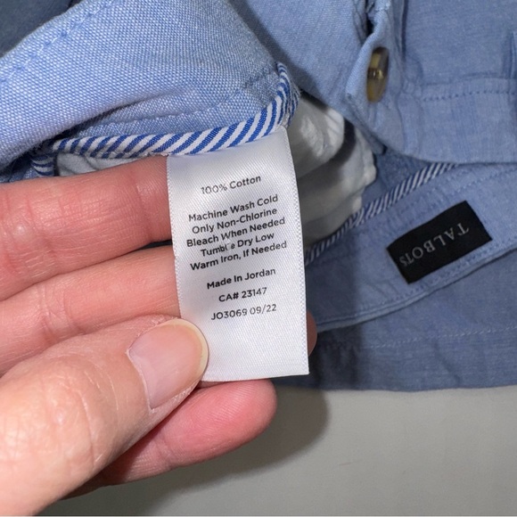 Talbots Woman’s PERFECT SHORTS - 7" - CHAMBRAY Size 8 - Picture 10 of 14